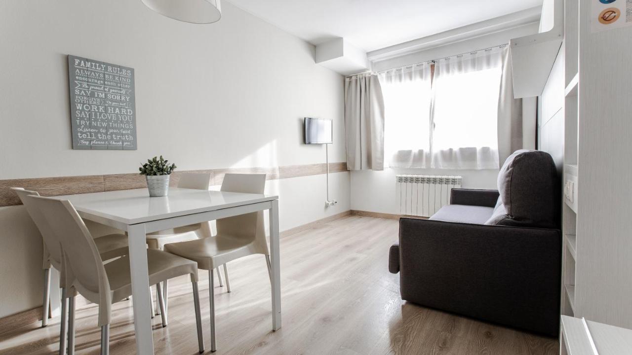 אנדורה לה ולה Outdoor Apartaments - Basecamp מראה חיצוני תמונה