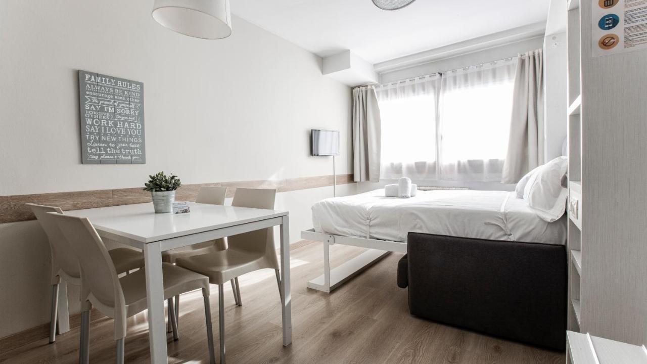 אנדורה לה ולה Outdoor Apartaments - Basecamp מראה חיצוני תמונה